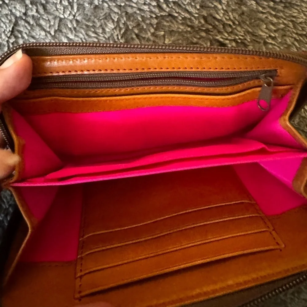 DOONEY & BOURKE Vintage Nylon Zip Around Wallet